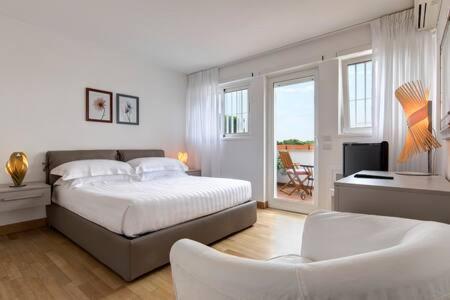 Le Case Di Andrea Piccolomini San Peter - Terrace Flat โรม ภายนอก รูปภาพ