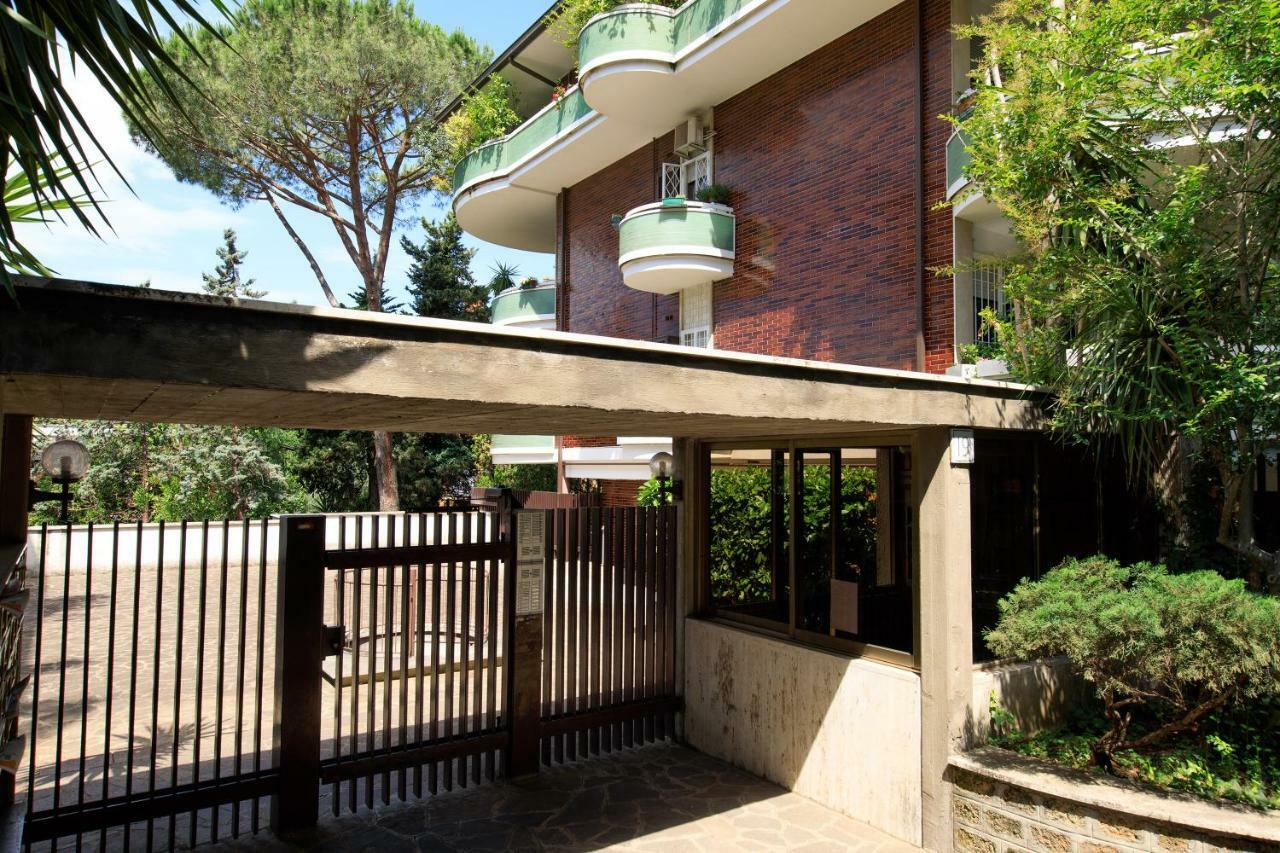 Le Case Di Andrea Piccolomini San Peter - Terrace Flat โรม ภายนอก รูปภาพ
